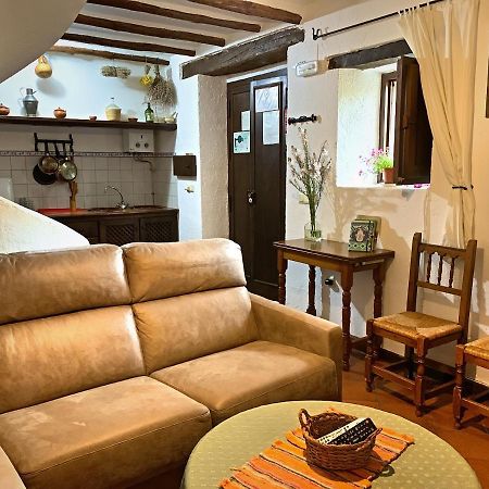 Vivelorural Casa Y Piscina En Zahara De La Sierra Villa Ngoại thất bức ảnh