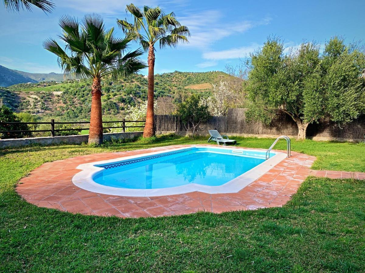 Vivelorural Casa Y Piscina En Zahara De La Sierra Villa Ngoại thất bức ảnh
