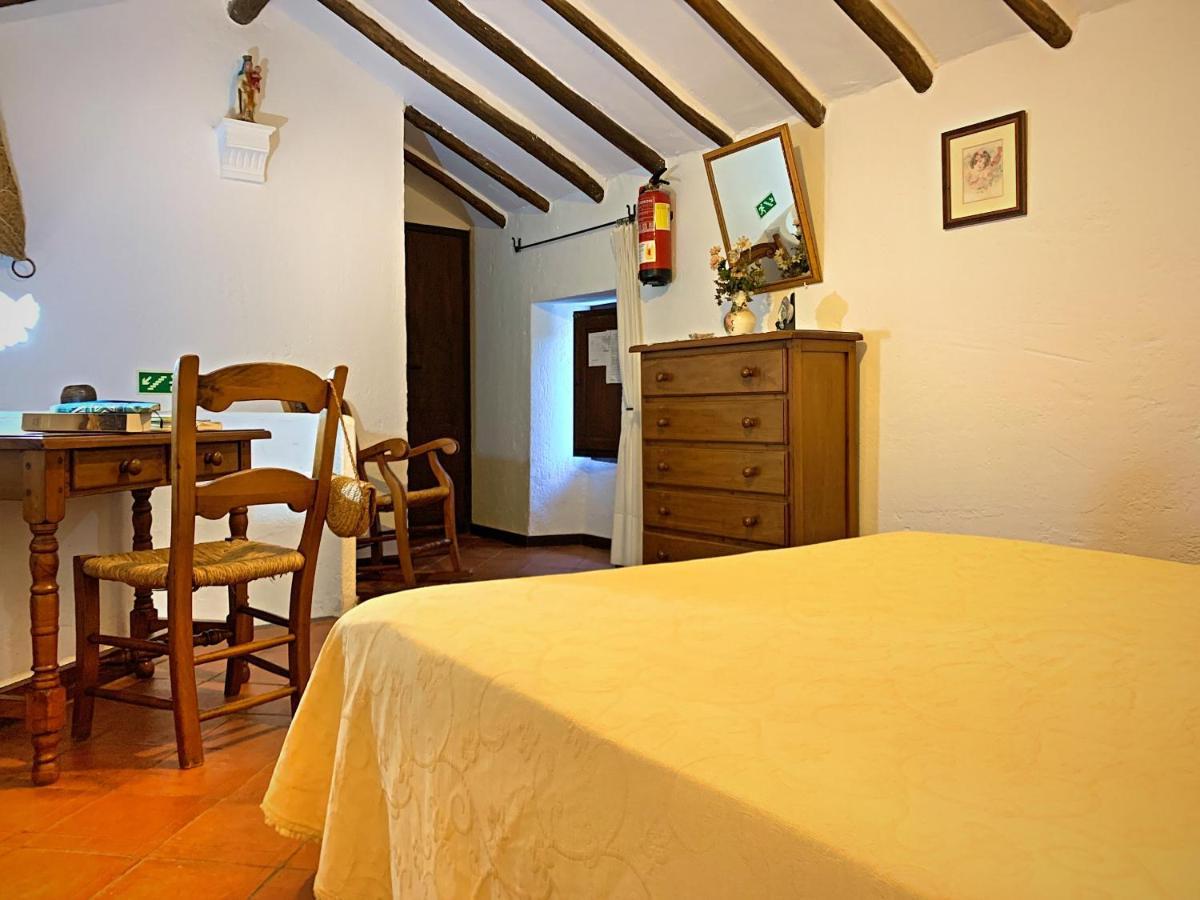 Vivelorural Casa Y Piscina En Zahara De La Sierra Villa Ngoại thất bức ảnh