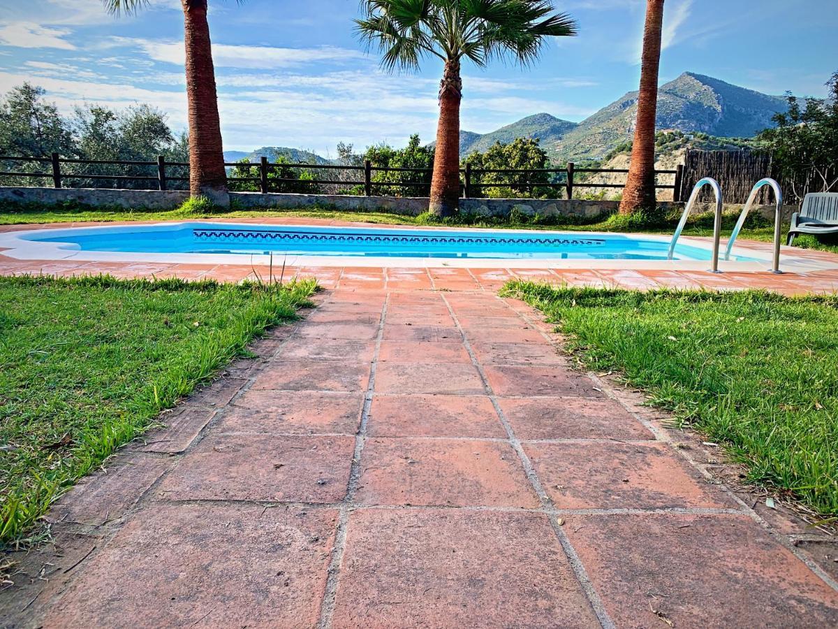 Vivelorural Casa Y Piscina En Zahara De La Sierra Villa Ngoại thất bức ảnh